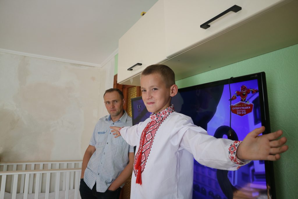 Чотирьох дітей прийняла до себе християнська сім'я в Черкасах