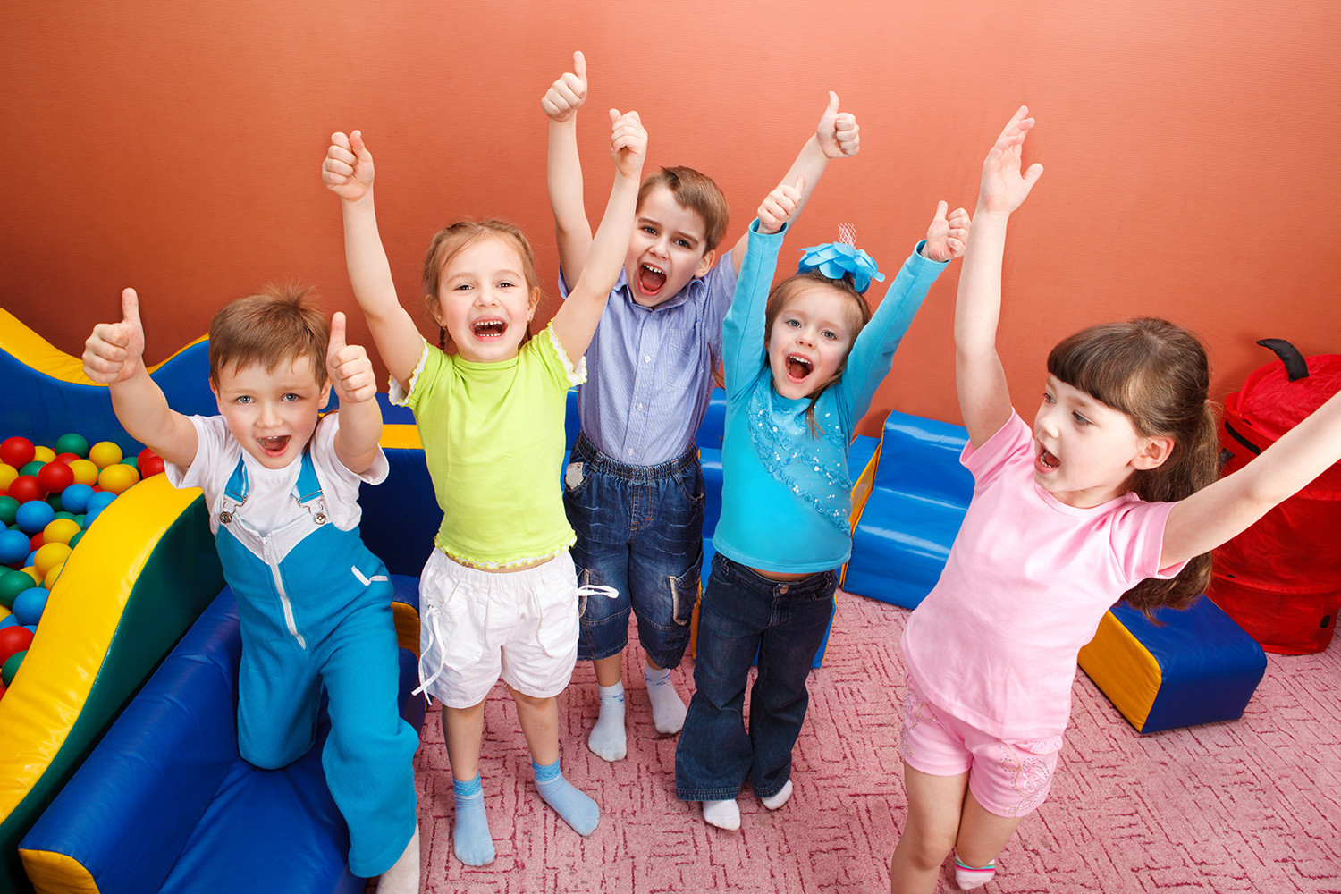 Українські школи вводять курс “Уроки щастя” для соціально-емоційного розвитку дітей