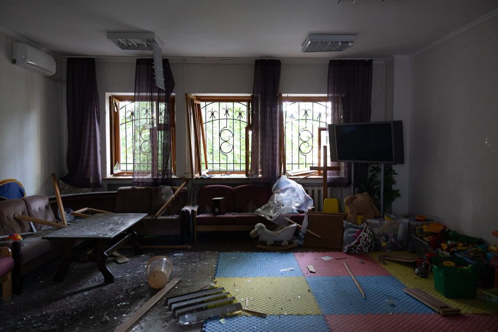 У Києві внаслідок ракетного удару зазнала руйнувань церква «Нове життя»