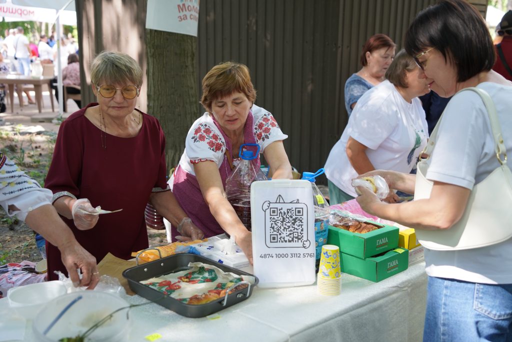 Понад дві тисячі черкасців об’єднав благодійний Фестиваль сім’ї: для військових зібрали кошти на автономні обігрівачі